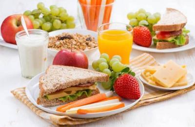 定期吃早餐的孩子更有可能满足建议的营养摄入量
